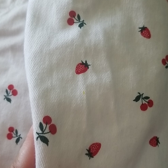 Torrid Retro Chic Rockabilly Pinup strawberry cherry NWT plus shorts size 20 - Picture 9 of 10